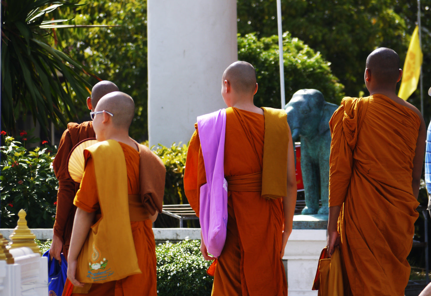 Thailand Buddhist Monastery Volunteering